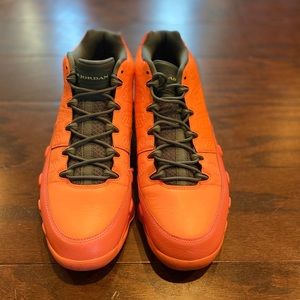 Jordan 9 mango lows size 11